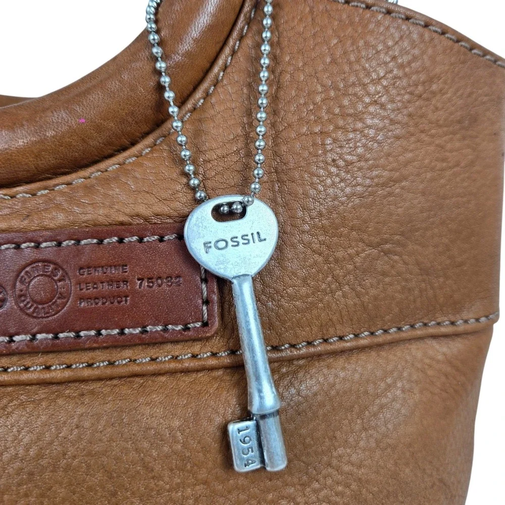 Fossil vintage brown